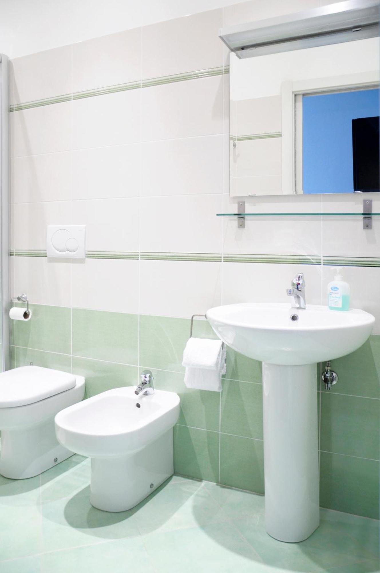 B&B Trieste Plus Екстериор снимка